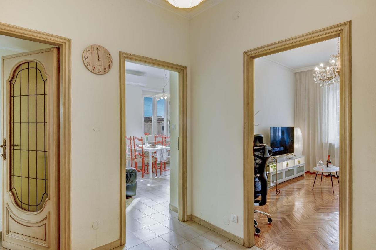 Bramante House - Intero Trilocale Vicino Alla Metro Турин Екстер'єр фото